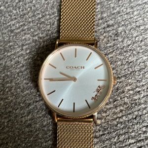 Coach watch -gently used - needs battery